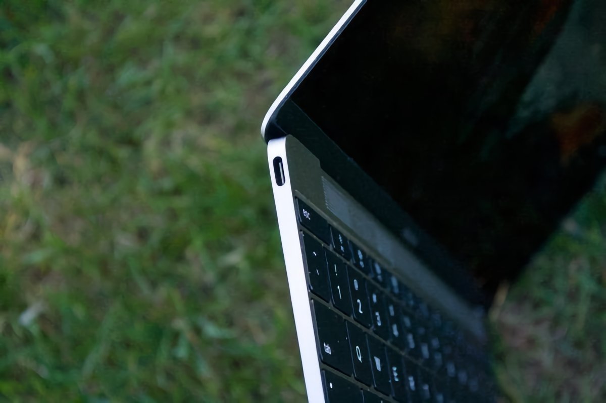 12-inch MacBook USB-C Port