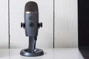 Best microphone for Mac & iPhone 2024