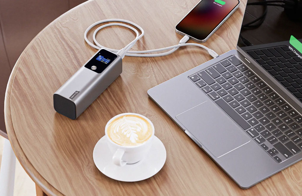 Alogic Ark 27000mAh Power Bank &ndash; Budget 140W laptop power bank