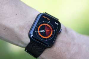Whoops! Apple accidentally breaks watchOS updates on older devices