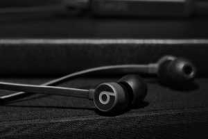 BeatsX Earphones review: These Bluetooth earbuds are an ace for bass