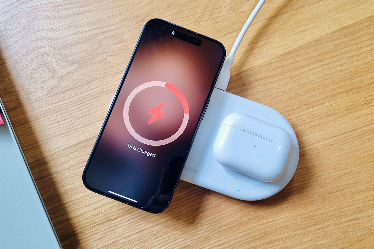 Belkin BoostCharge Pro 2-in-1 Charging Pad (Qi2) &ndash; Best 2-in-1 magnetic charging pad
