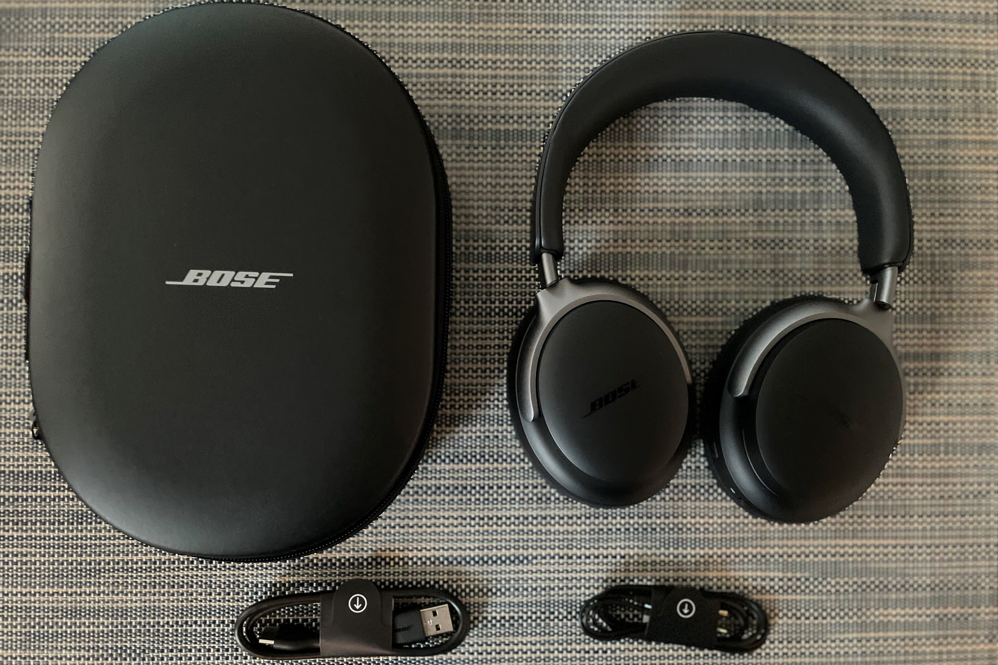 Bose QuietComfort Ultra - Excellent noise cancellation