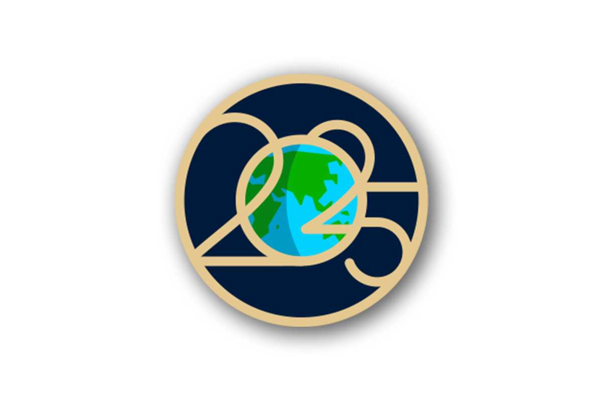Apple Earth Day badge