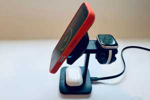 ESR CryoBoost 3-in-1 Charging Station Qi2.2 review: compact and very fast