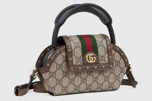 Apple's fashion distortion field makes no sense&ndash;unless you're in it