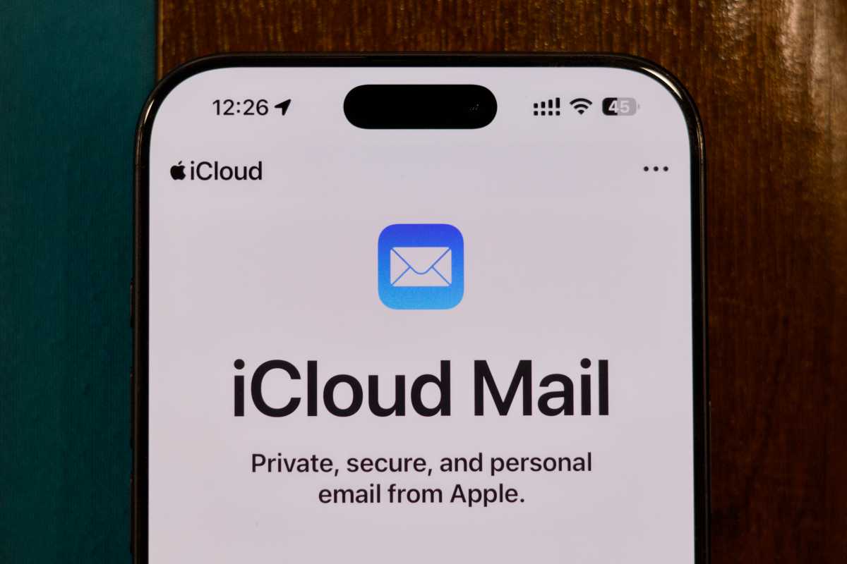 iCloud Mail