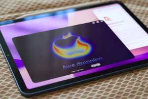 The 18-inch folding iPad might not happen for a while&mdash;if ever