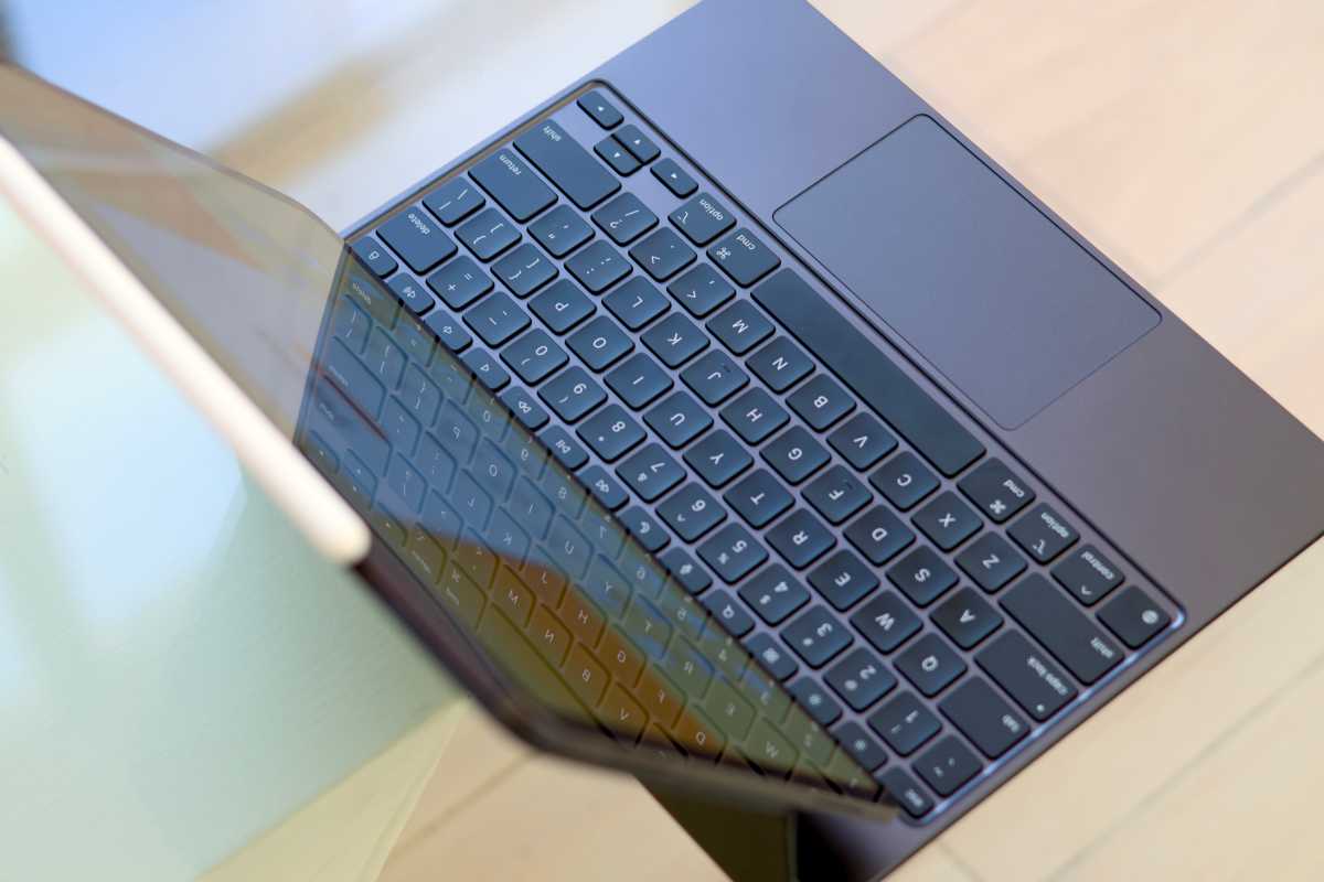 iPad Pro Magic Keyboard