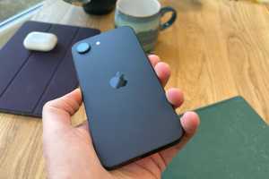 Uh oh! The iPhone 16e is reportedly a failure too