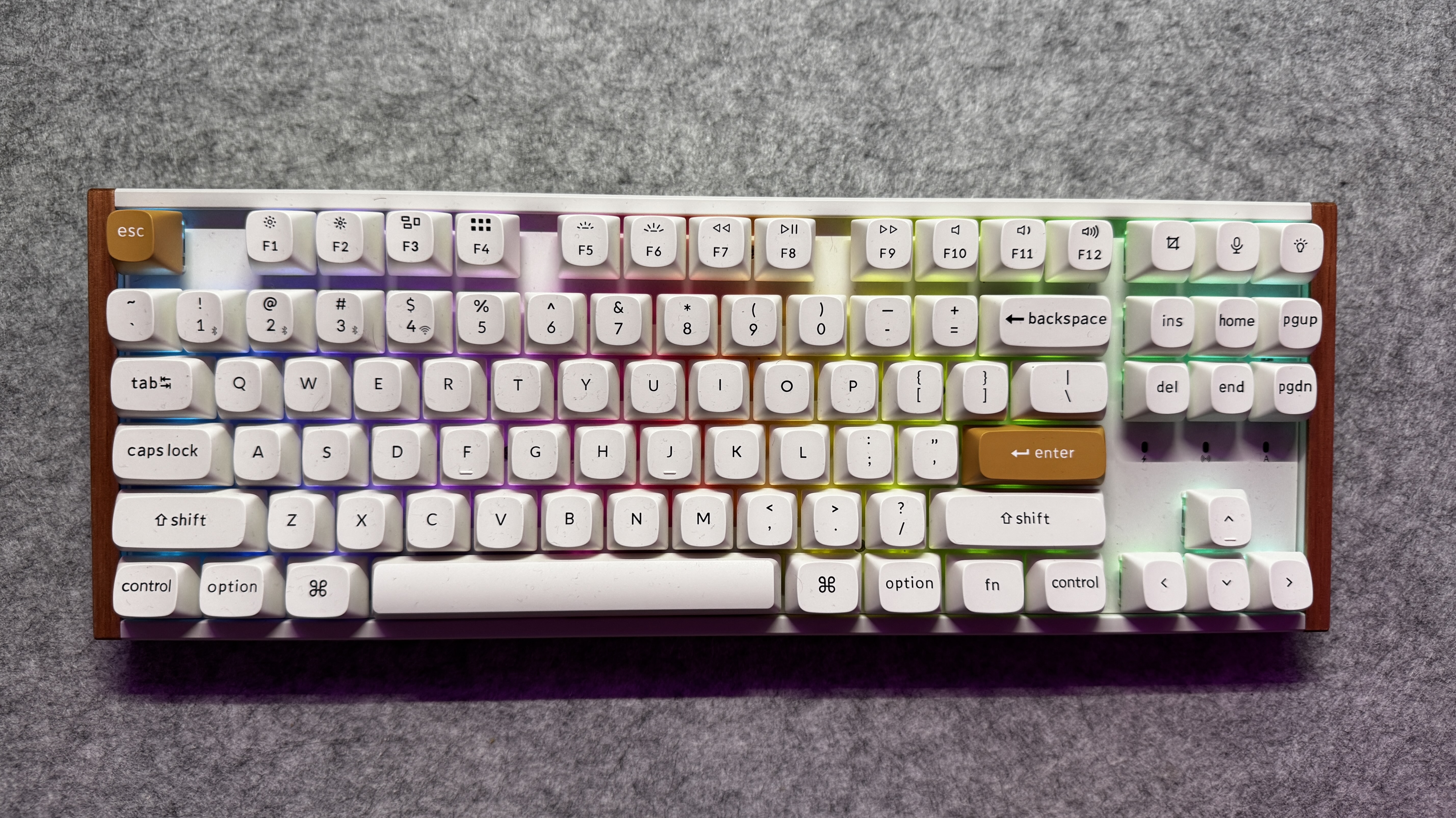 Keychron K8 HE - Mac keyboard with wood finish