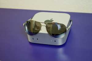 Apple reportedly ends its Mac-connected Augmented Reality glasses project