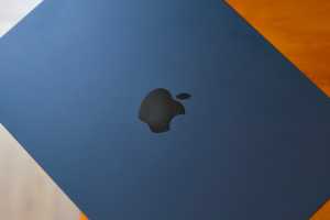 Why I'm switching from the MacBook Air to the Pro&ndash;but not until next year