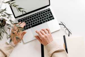 8 Mac trackpad gestures you won't believe you didn't know